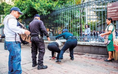 Tecnologías para la contención policial y rendición de cuentas