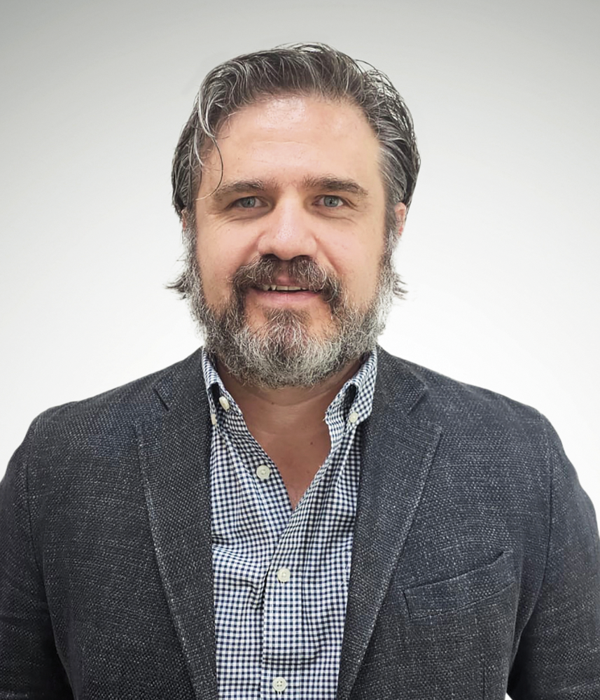 Federico Santos Cernuda.