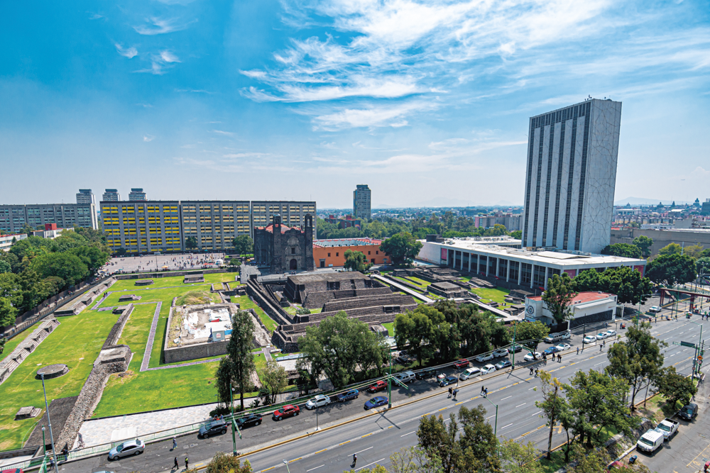 RECUPERAN UN CONJUNTO URBANO HISTÓRICO