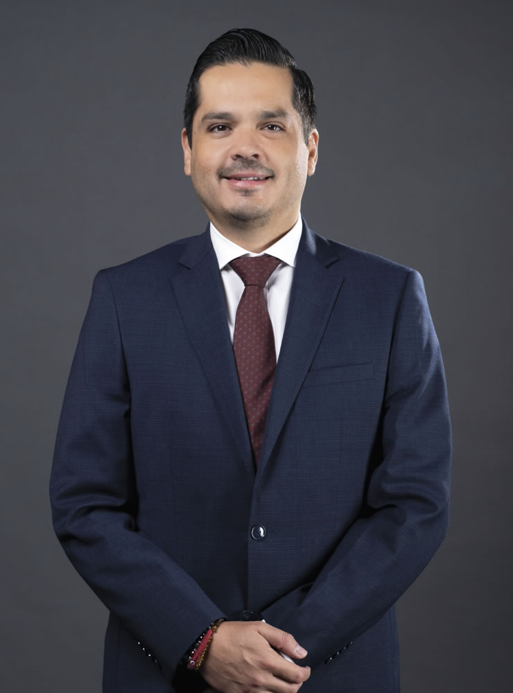 Julio César Ernesto Prieto Gallardo. 
