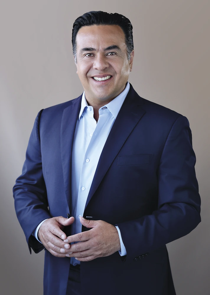 Luis Bernardo Nava Guerrero.