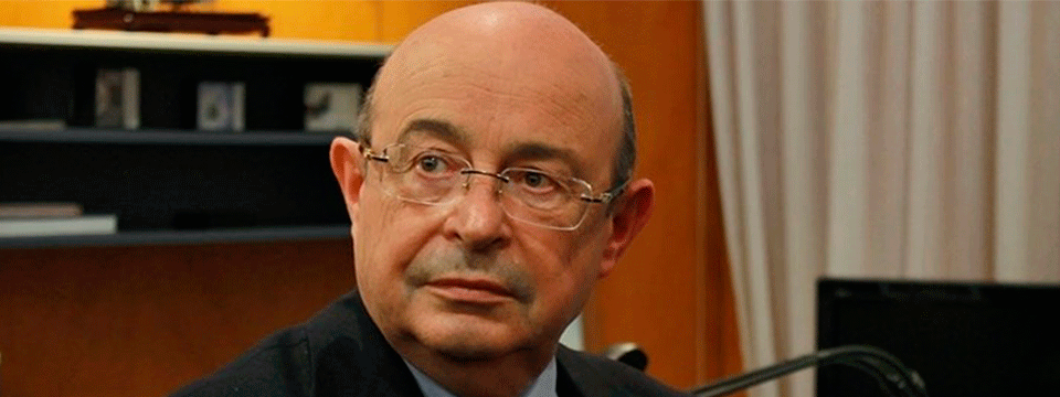 Ex alcalde francés se suicida antes de juicio acusatorio