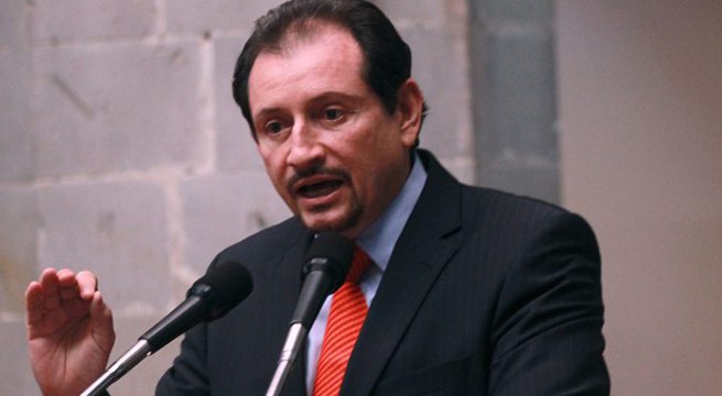 Gobernador interino de Querétaro mandó golpear a comunicador