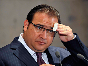 Javier Duarte desiste de nombrar fiscal anticorrupción tras anuncio de PGR