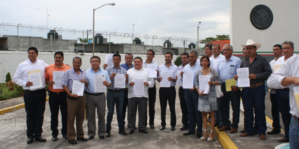 Alcaldes denuncian al gobierno de Veracruz por presunto desvío de recursos