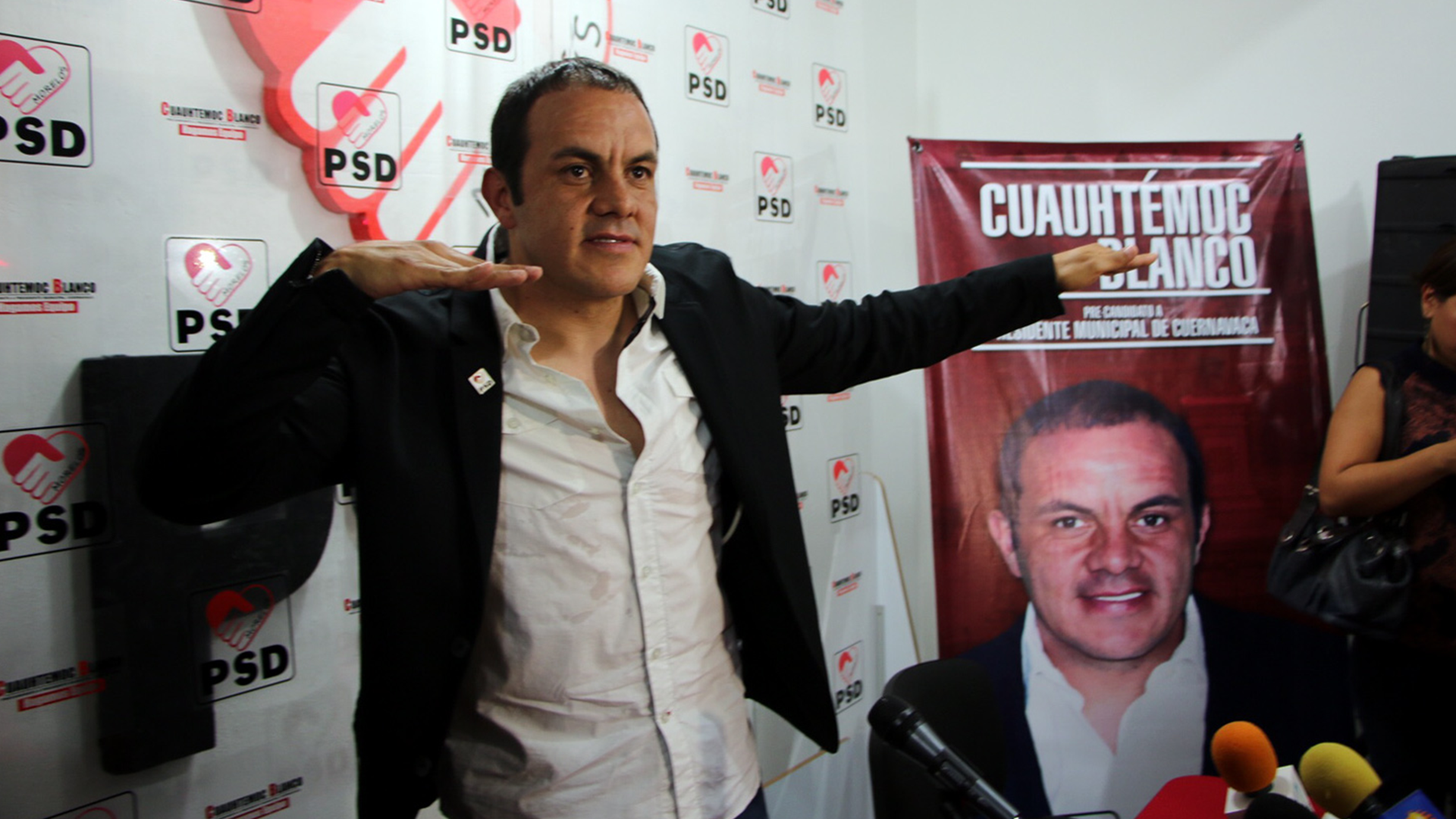 Cuauhtémoc Blanco sí firmó contrato millonario para ser candidato: Fiscalía