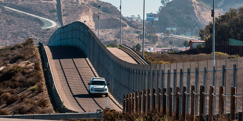 Muro fronterizo costaría el doble de lo estimado y tardaría tres años y medio