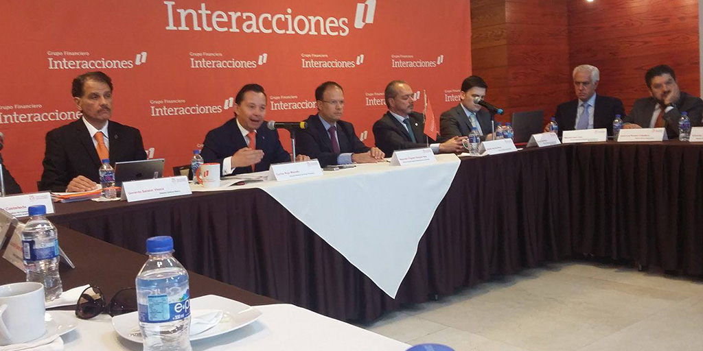 Más dinero para municipios: Grupo Financiero Interacciones