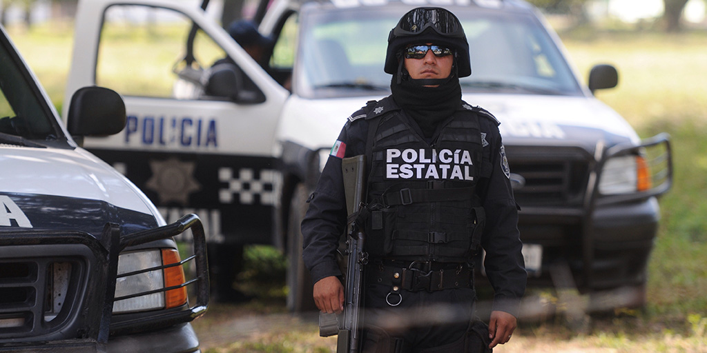 Cada policía en México debe cuidar a 373 personas con 292 pesos al día