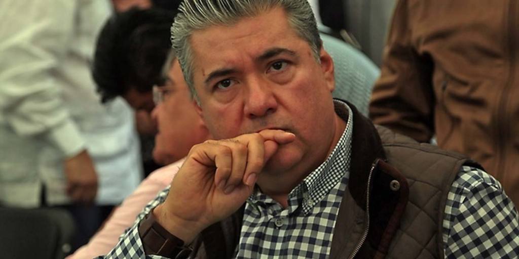 Alcalde de Chilpancingo pide licencia ante proceso de revocación de mandato