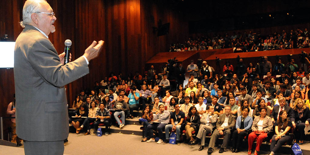 Organiza UNAM debates académicos sobre plataformas electorales
