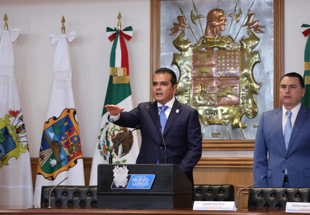 Reinicia administración de Enrique Rivas en Nuevo Laredo