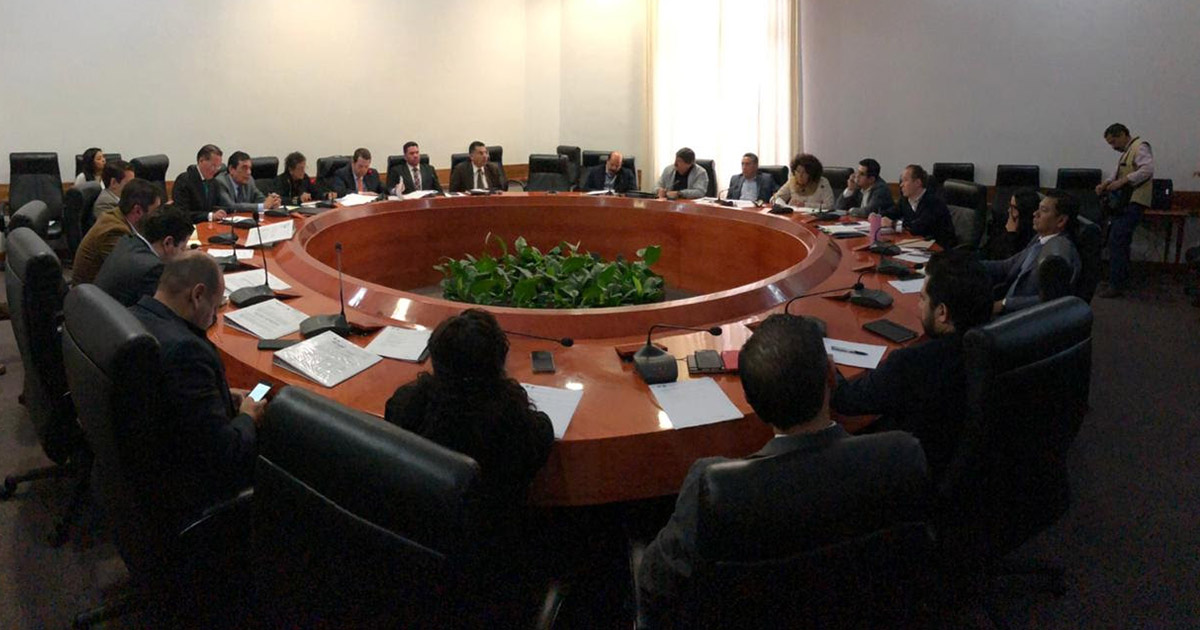 Gobierno de la CDMX y las alcaldías acuerdan acciones conjuntas para la atención de mercados