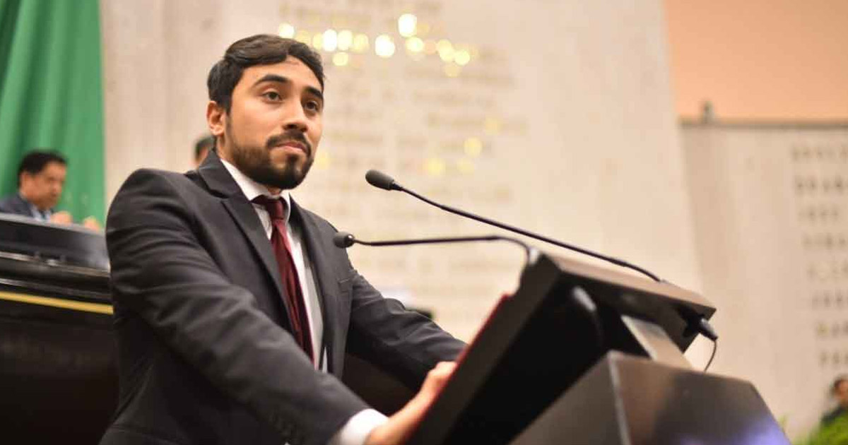 Proponen prohibir que familiares sucedan en el cargo a gobernadores y alcaldes en Veracruz