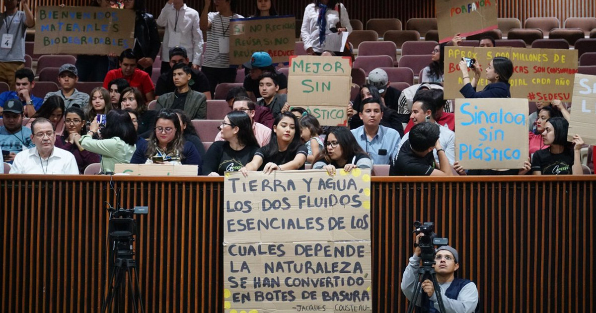 Congreso de Sinaloa prohíbe plásticos de un solo uso