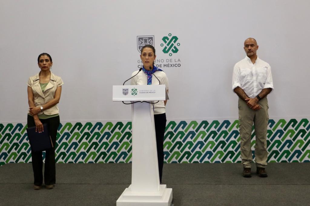 Gobierno de la CDMX instala servicios médicos provisionales en siete hospitales