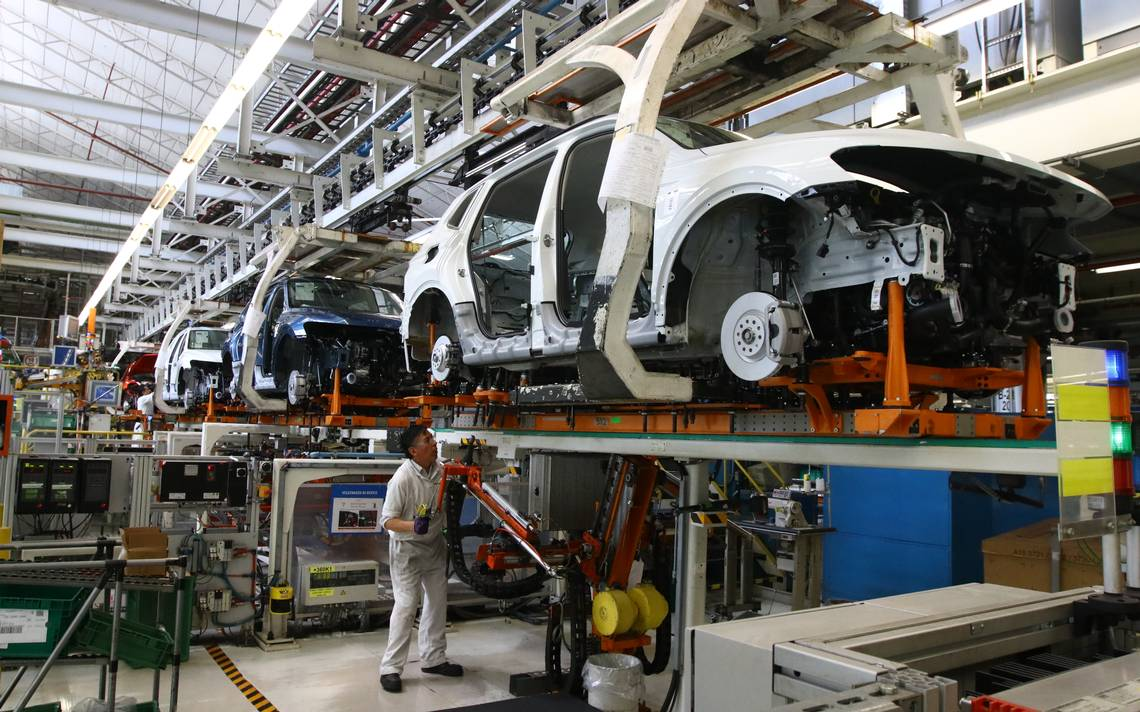 Nueva normalidad: Puebla abrirá el sector automotriz y construcción a partir del 15 de junio