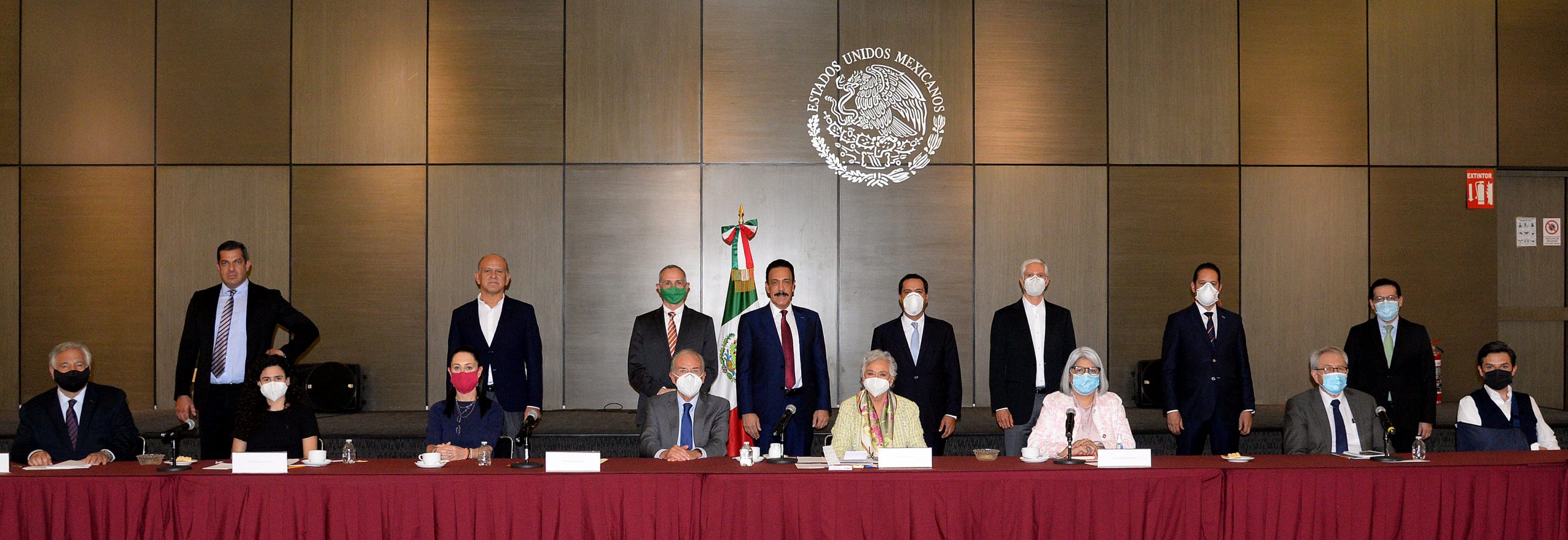 Gobernadores y jefa de Gobierno se reúnen con Secretarías federales
