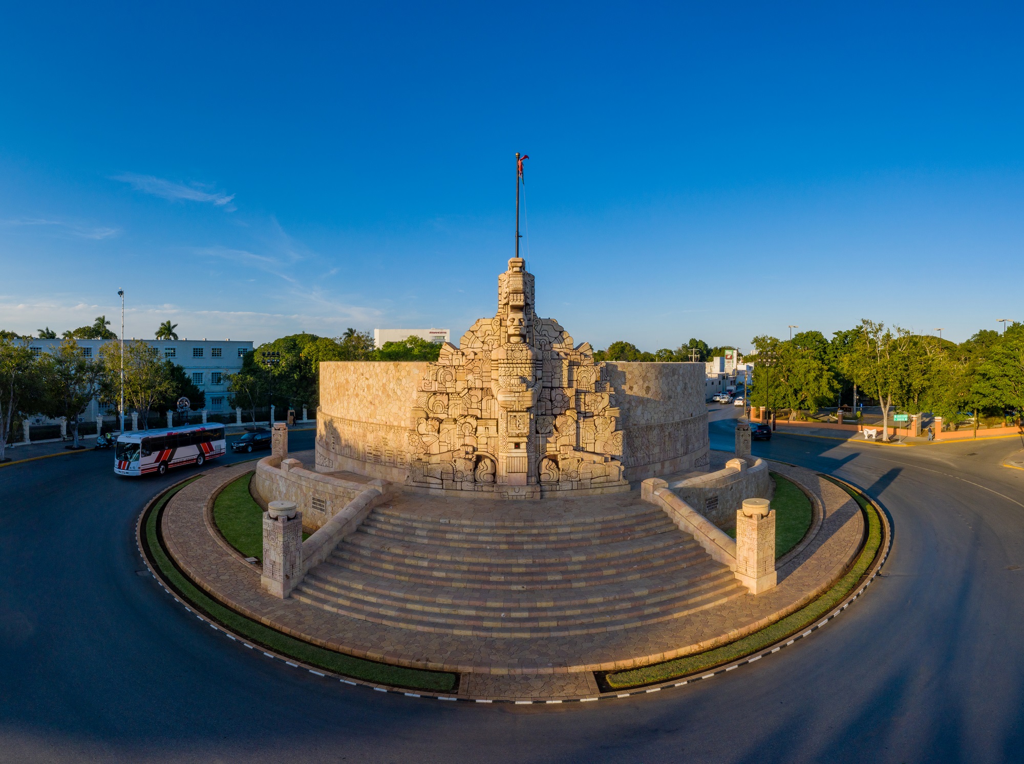 Yucatán reabrirá sus puertas al turismo, a congresos y convenciones