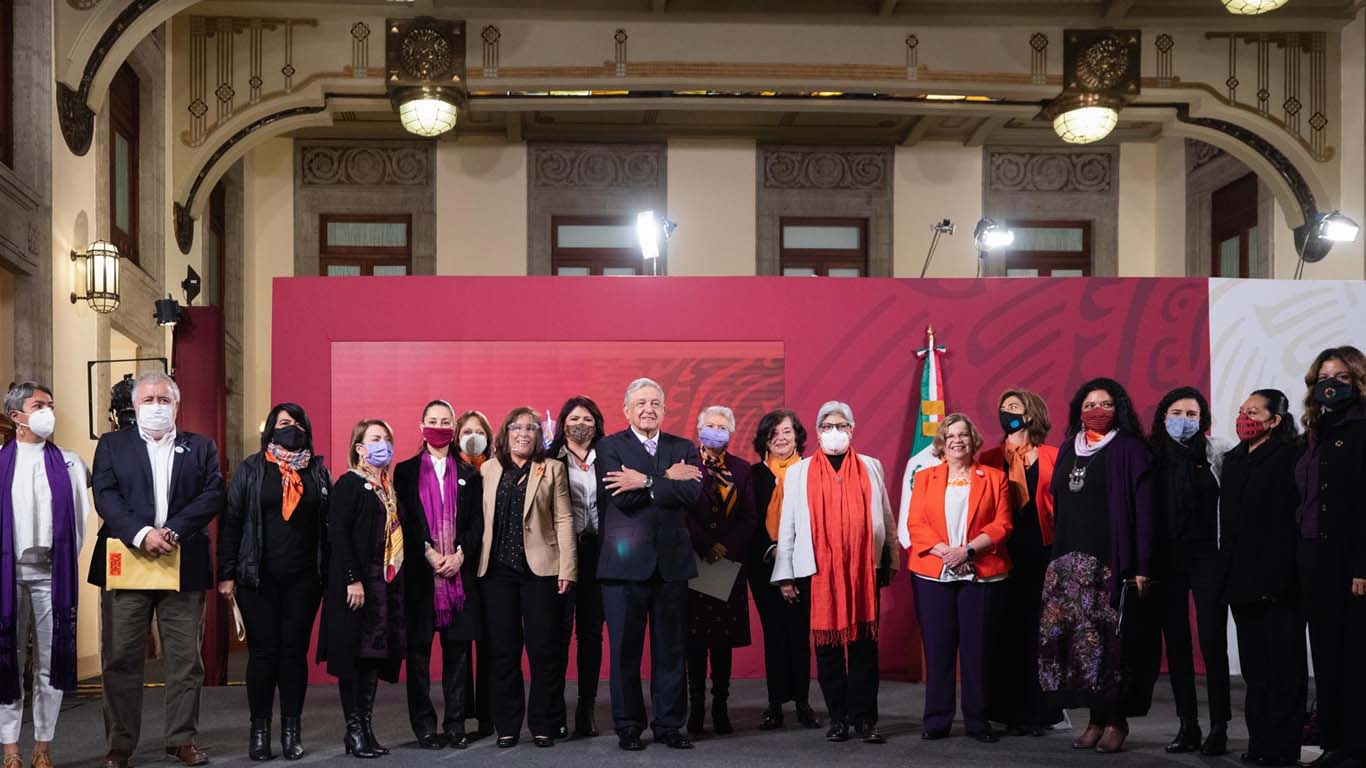 Persiste desigualdad de género en la administración pública federal: IMCO