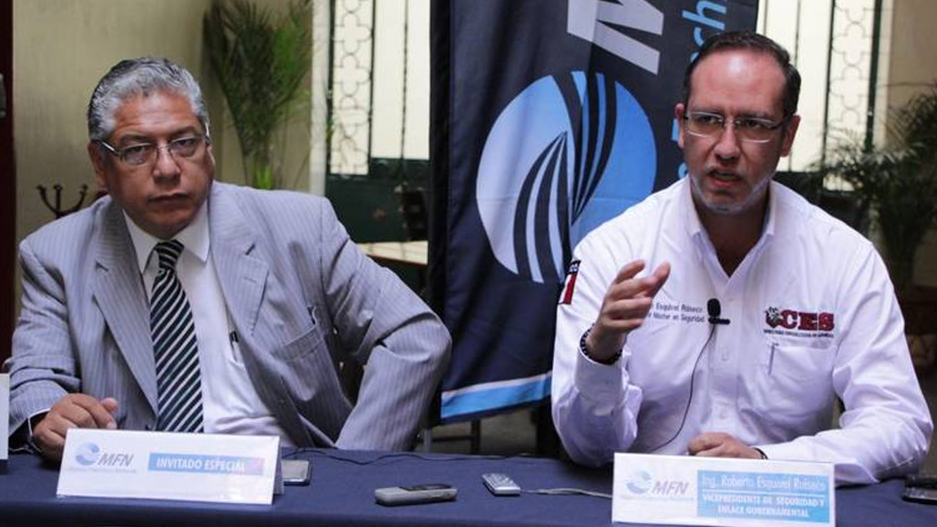 Capacitan a alcaldes electos de Puebla