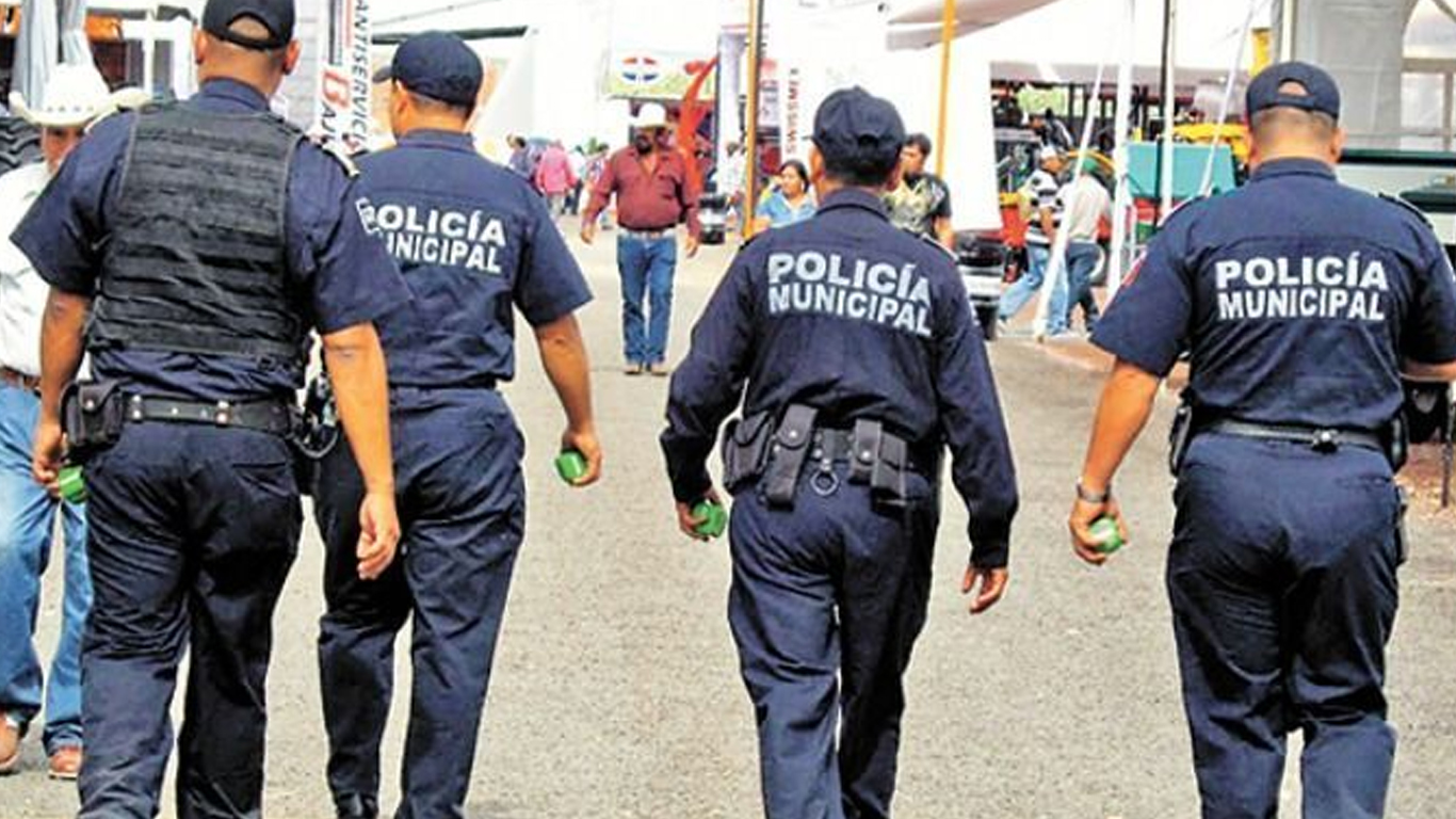 Presidentes municipales del Edomex deben fortalecer la seguridad pública: Ernesto Nemer