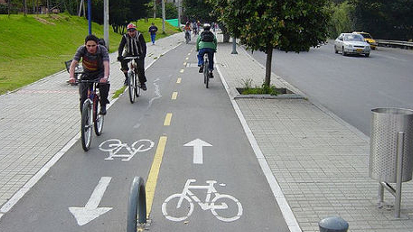 Municipios deben construir más ciclovías, piden diputados del Edomex