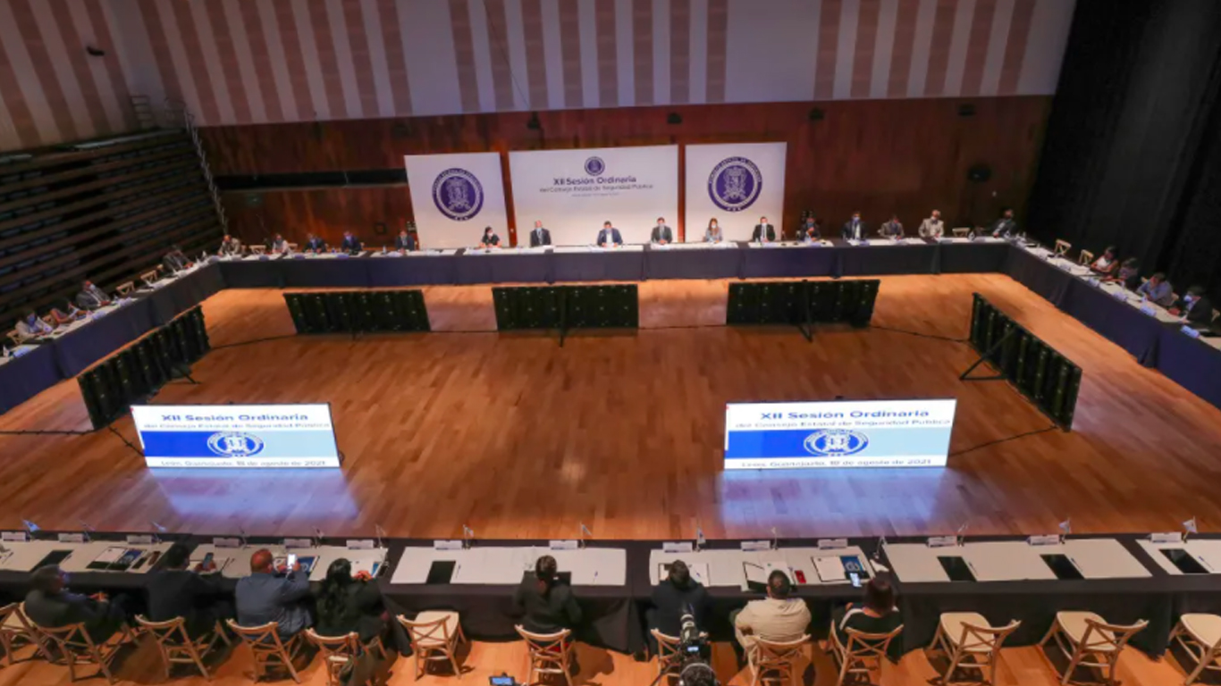 Participación ciudadana, clave en acciones preventivas en seguridad pública: Diego Sinhue