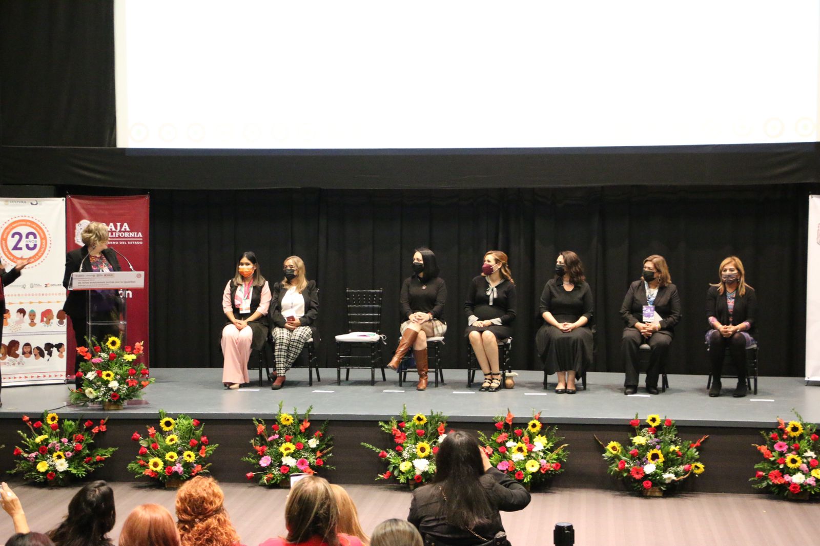 Estados han recibido más de 400 mdp de fondos y programas para las mujeres en 2021: Inmujeres