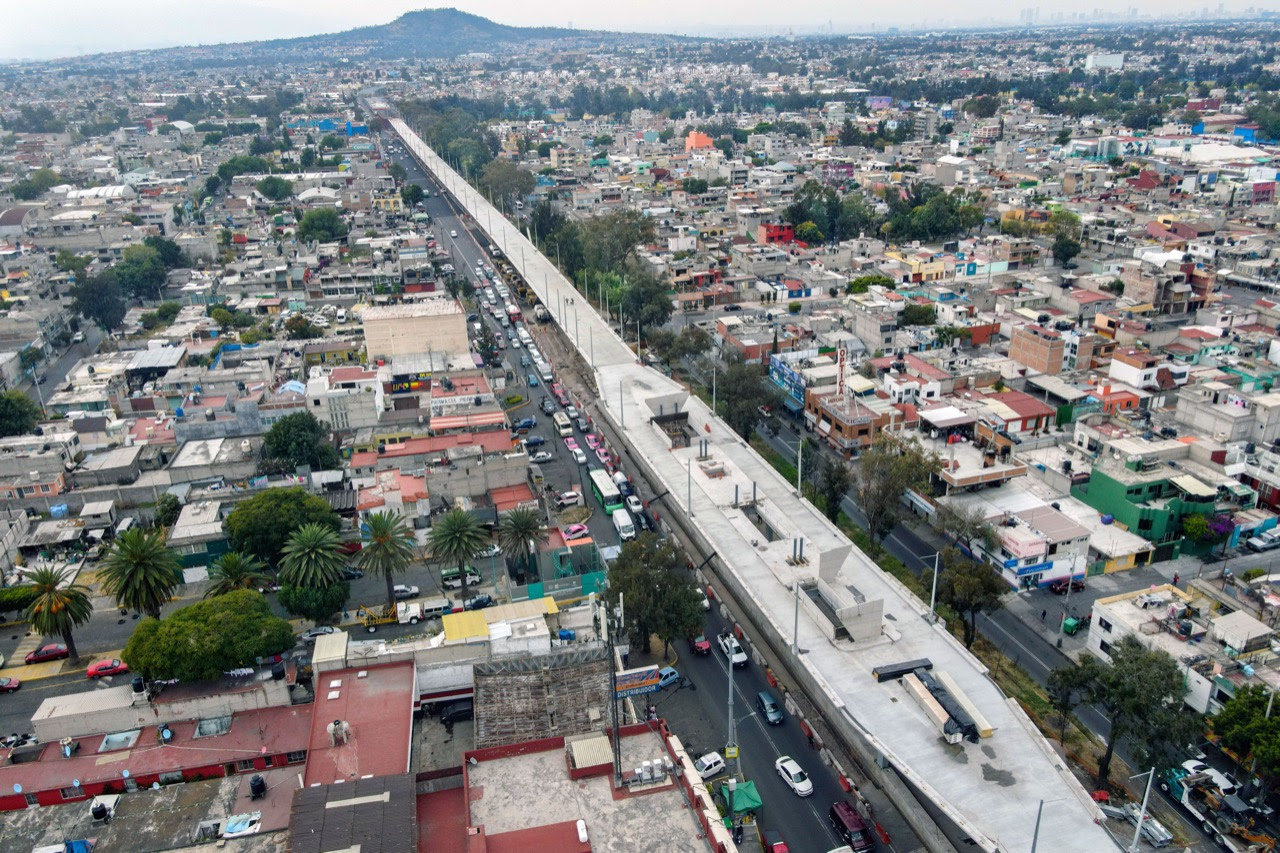 Trolebús Elevado de la CDMX, una obra icónica de electromovilidad: Sheinbaum