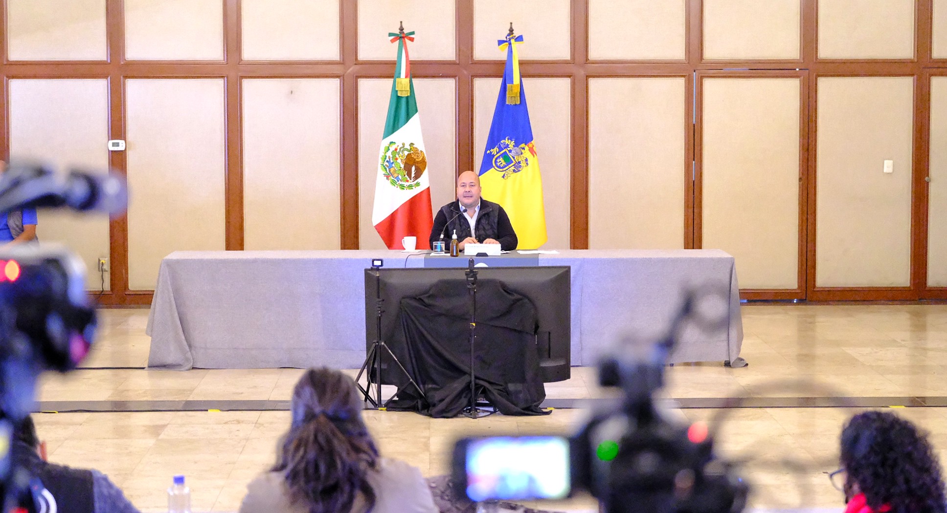 Enrique Alfaro propone crear un nuevo organismo de diálogo entre estados y federación