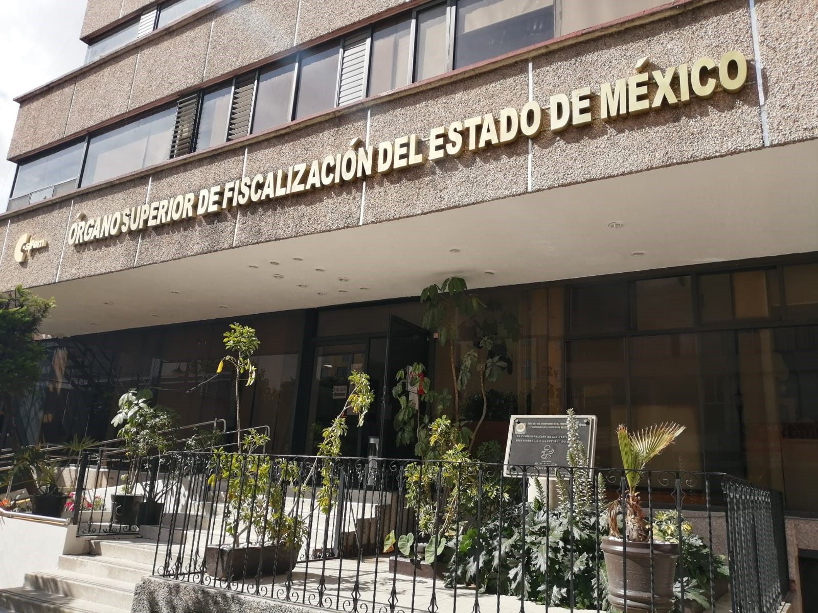 Municipios del Edomex con suficiencia presupuestal podrán contratar fianzas