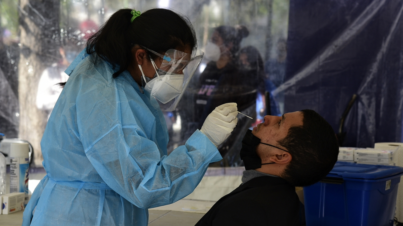 La CDMX instala 11 macro quioscos para pruebas covid en 10 alcaldías
