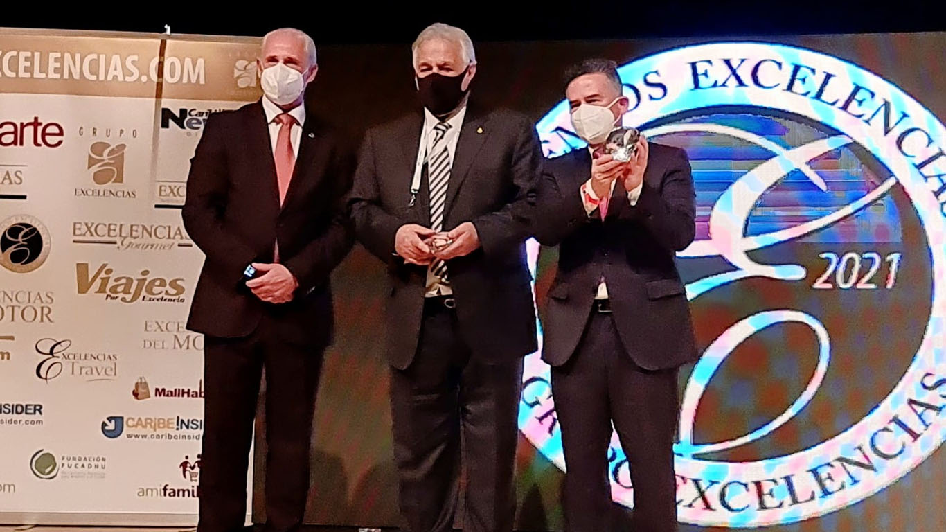 Orizaba recibe premio a la Excelencia Turística 2021