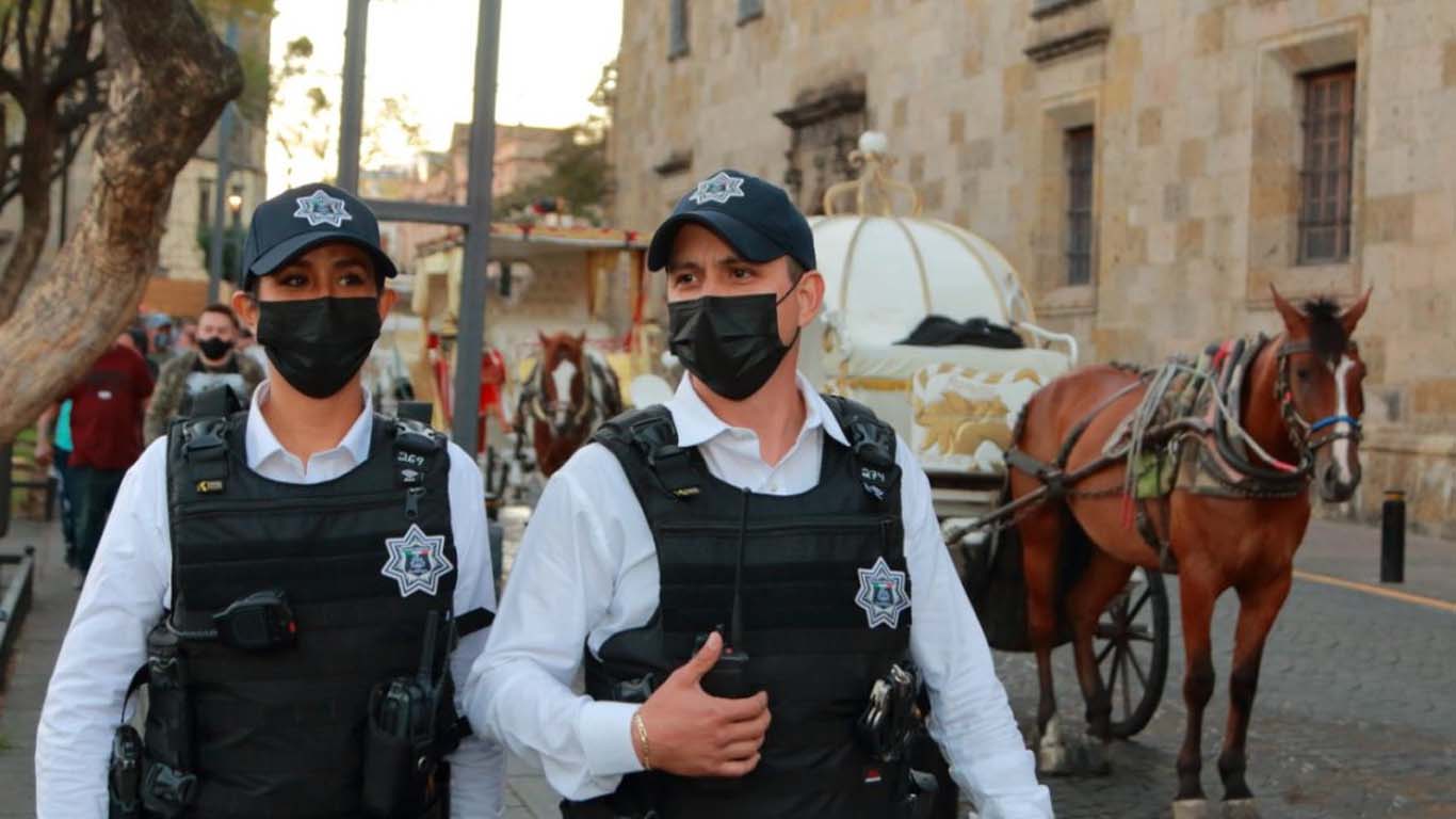 Guadalajara crea nuevo grupo de Policía Turística