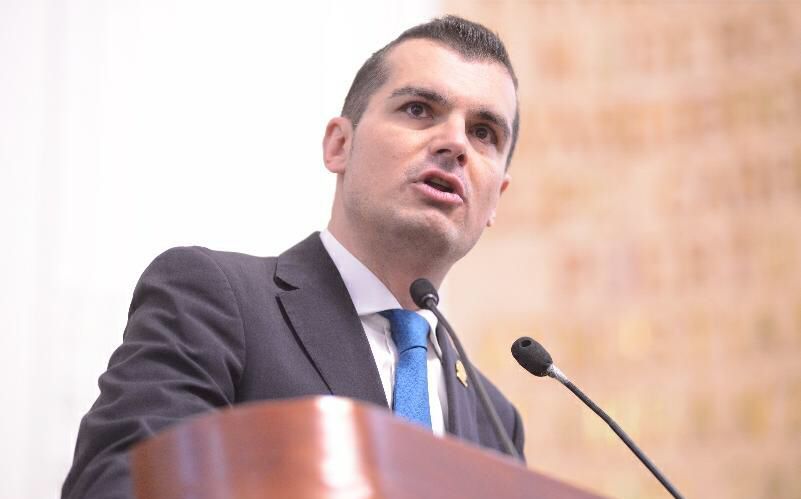 Diputado del PAN demanda a dirigencia de Morena por señalamientos de “traidores a la Patria”