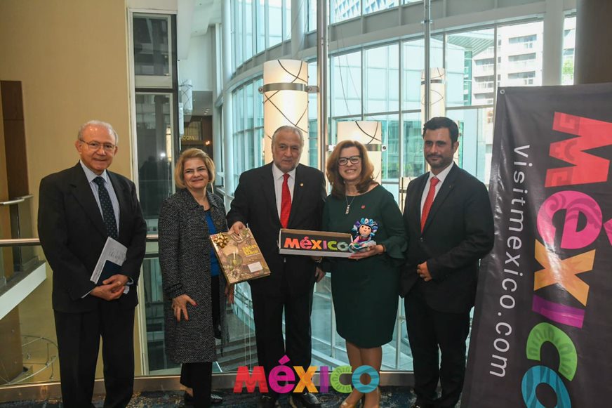 México con más empuje y más destinos para recibir canadienses: Miguel Torruco