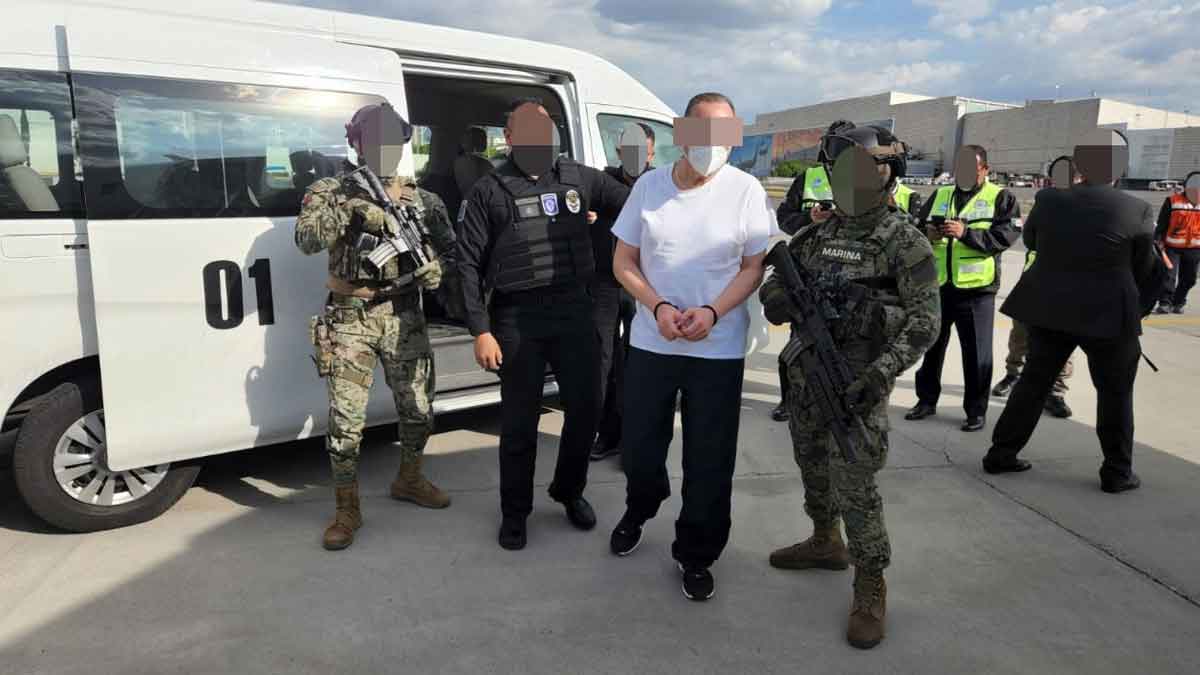 Dictan prisión preventiva a César Duarte, exgobernador de Chihuahua, acusado de peculado y asociación delictuosa