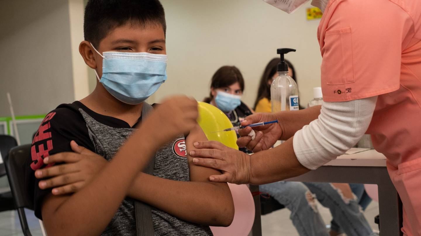 CDMX iniciará la vacunación contra Covid-19 en menores de 10 a 11 años la siguiente semana