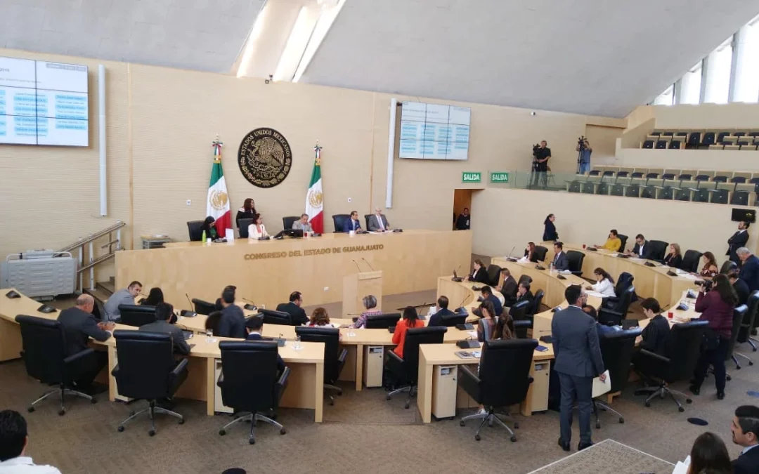 Jóvenes de 18 años podrán ser candidatos a alcaldes y otros cargos públicos en Guanajuato