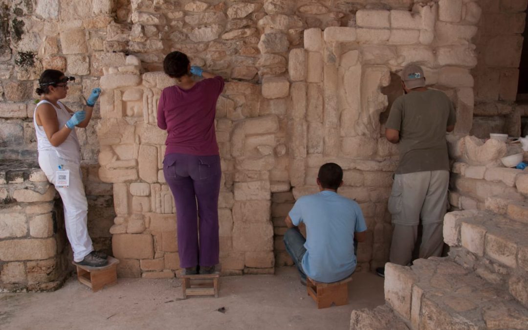 Inicia proyecto de restauración de la Zona Arqueológica de Ek’ Balam, Yucatán