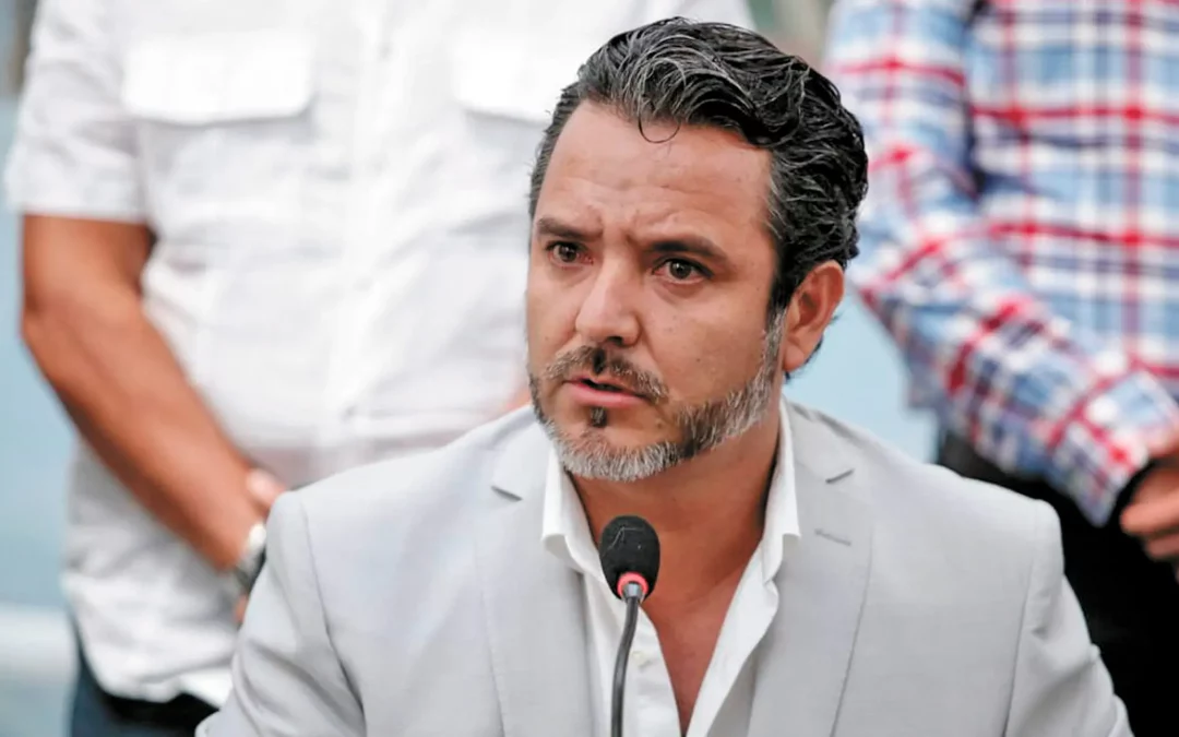 Detienen a ex alcalde de Cuernavaca por peculado