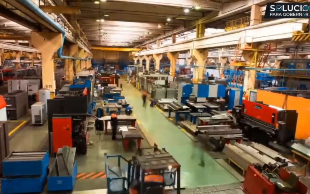 Manufacturas avanzan en Norte y Centro del país: Banxico