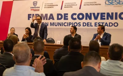Gobierno de Chihuahua y ayuntamientos firman convenios de colaboración en política digital