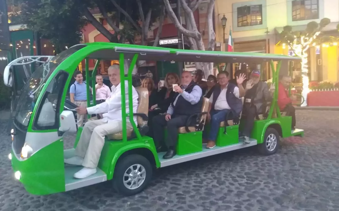 Presentan vehículos turísticos eléctricos mexicanos, ECOBÚS 800