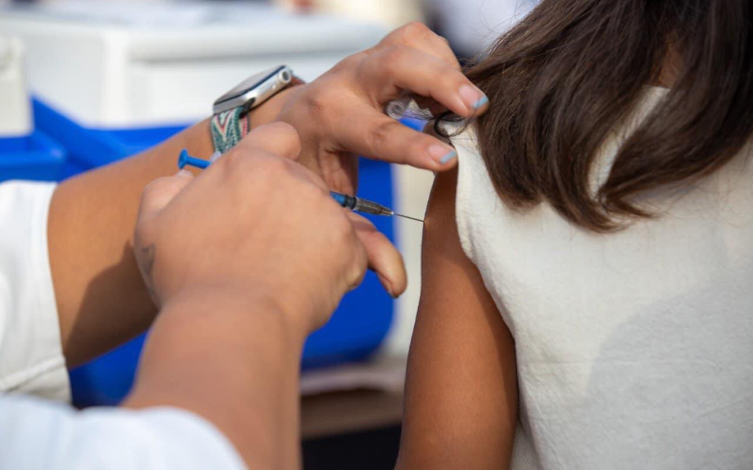 SEP y Colima inician campaña para incrementar vacunación contra Covid-19 en menores de 5 a 11 años