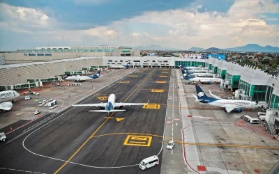 Presidente López Obrador presenta decreto para prohibir operaciones de transporte de carga en el AICM