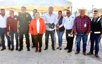 Gobierno de Los Cabos entrega detector de gases a Bomberos de Cabo San Lucas para prevenir fatales accidentes