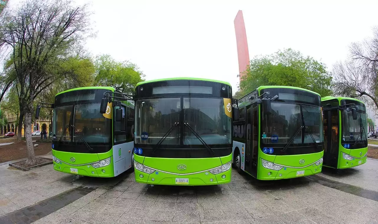 Inician acciones de reestructura del transporte público en Monterrey