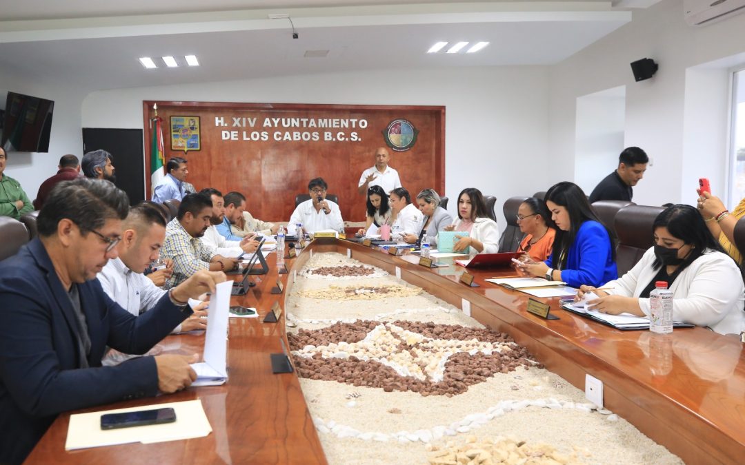 Cabildo de Los Cabos aprueba cinco cambios en el gabinete del alcalde Oscar Leggs Castro